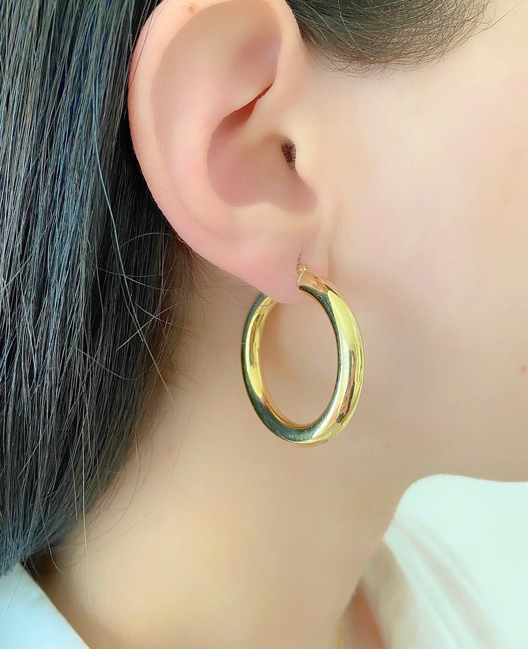 14k Yellow Gold Hoop Earrings, Snap Closure Yellow Gold Hoops