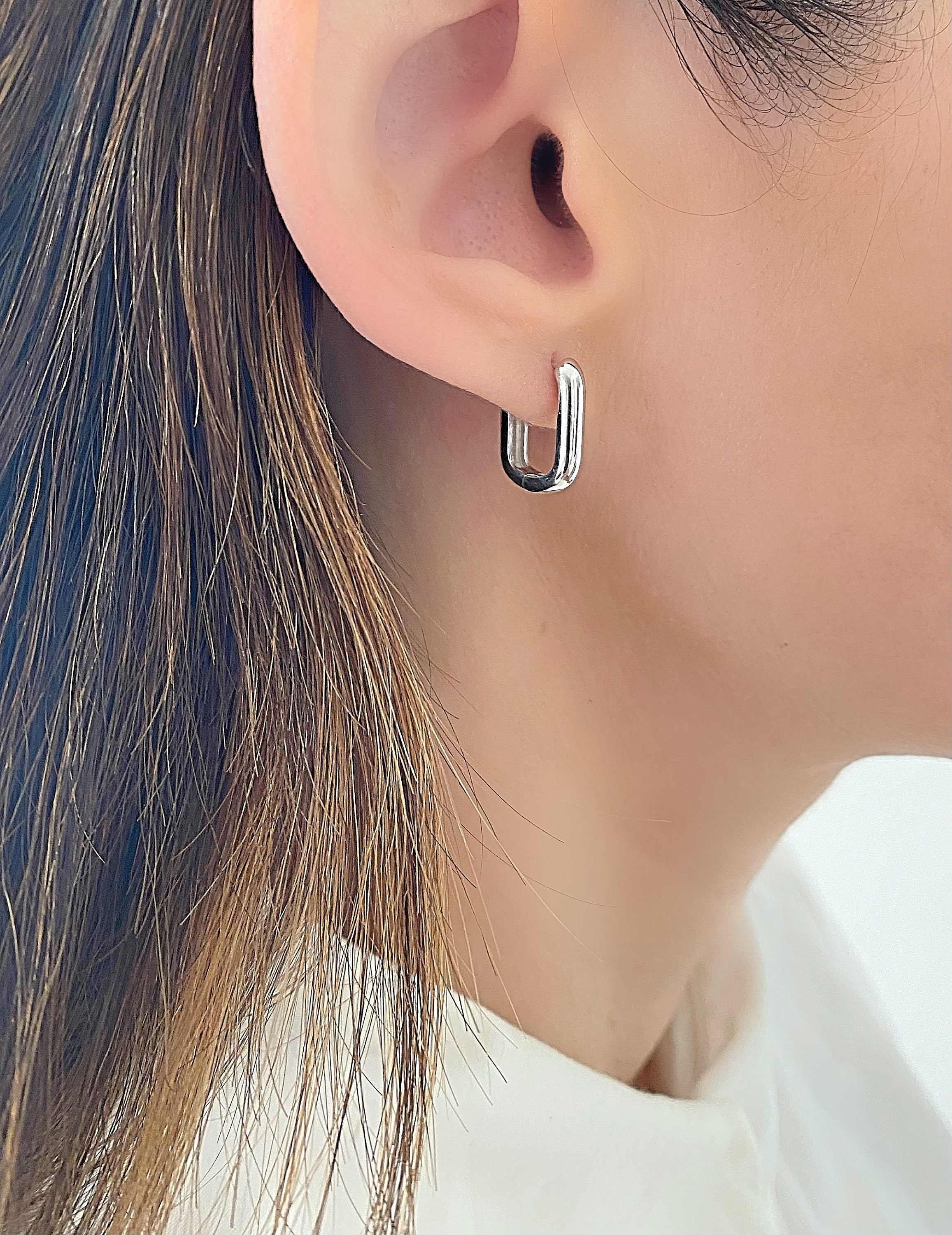 [STONE HENgE] 韓国☆14K White Gold☆Posy Earrings Classic Gold Hoop Earring - 3x30mm – Steven Singer Jewelers
