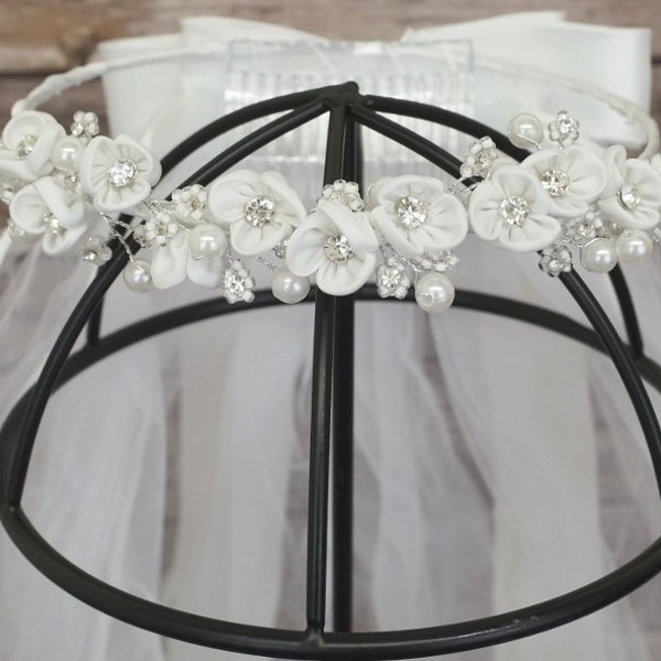 headpiece communion