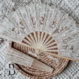 Ivory Lace Fan Wedding, 9" Hand Fan, Victorian Lace Fan for Wedding Ceremony Rustic Boho Wedding, Wedding Favor Bridal Party Bridesmaid Gift