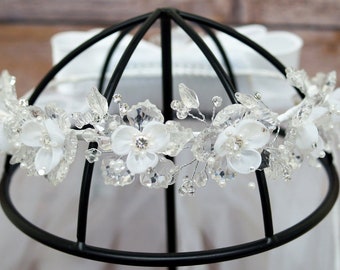 Communion Headpiece and Veil - First Communion Flower Wreath Crown with Veil - Primera Comunion Hairband - First Communion Veil