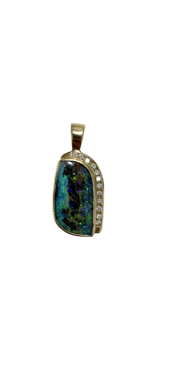 Estate Natural 20 carat Boulder Opal & 0.50 ctw Di