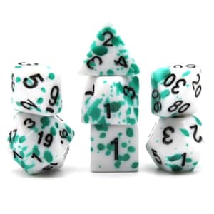 Kobold blut - Grünes Blut splatter polyedrisches Würfelset DnD Dungeons & dragons würfel Goblin Set Dungeons and dragons würfel blutspritzer