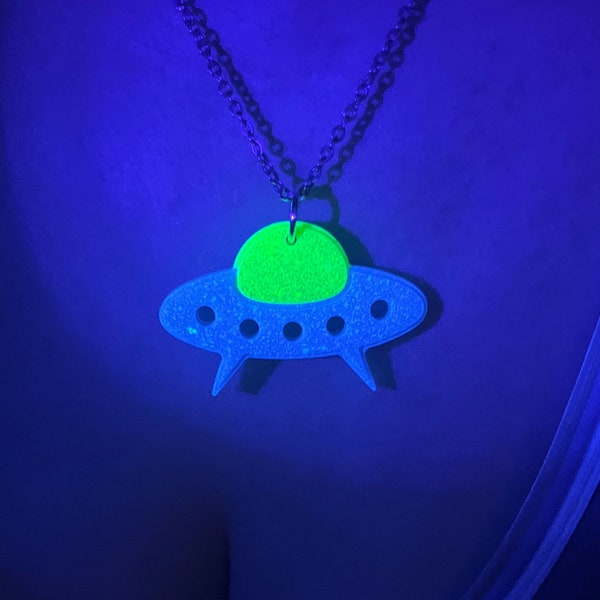 Flying Saucer Pendant Light Etsy