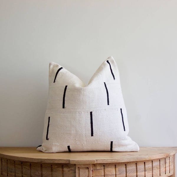 Mudcloth Pillow Cover | African Mudcloth| "Oni"