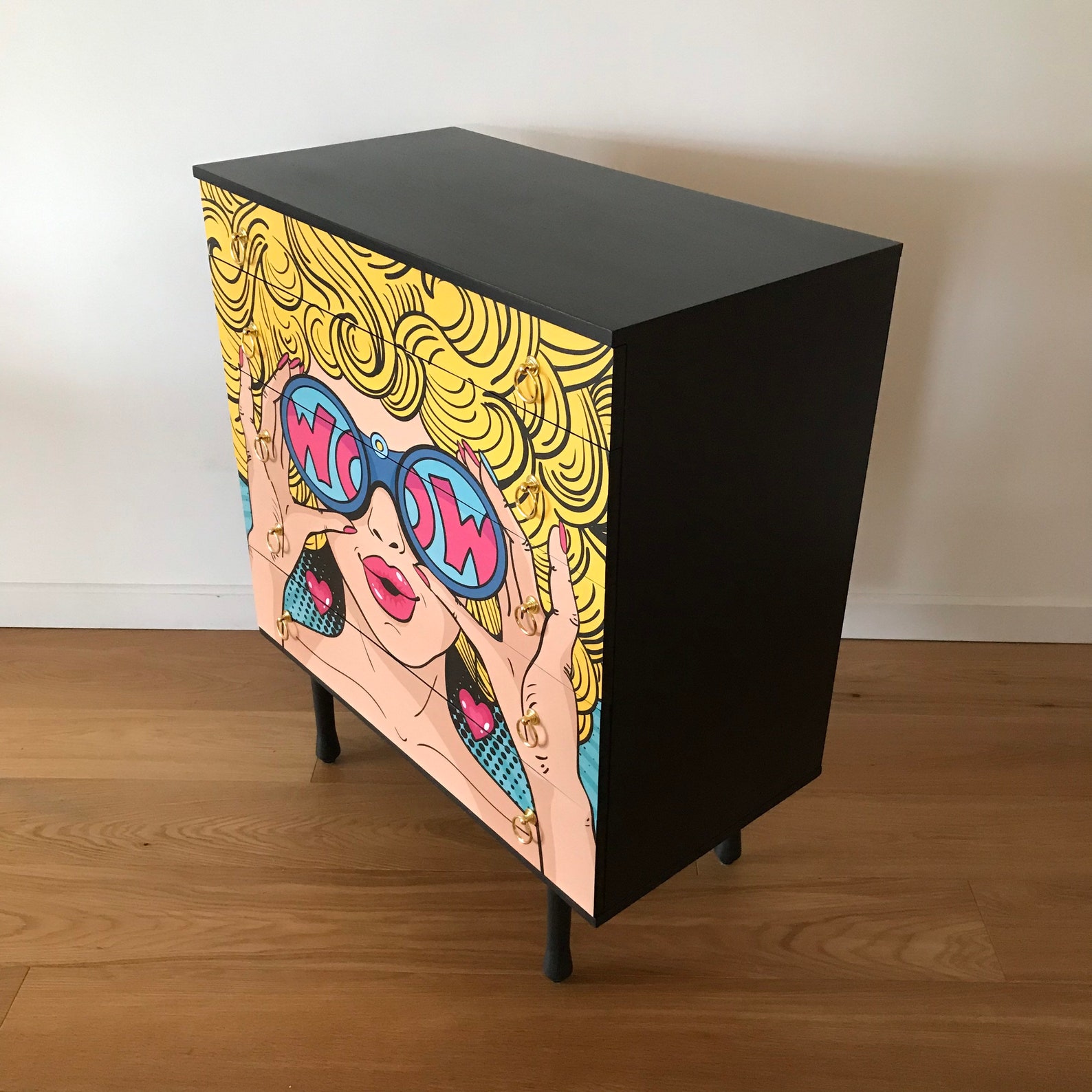 SOLD' Upcycled Midcentury Avalon 5 Cajón cofre con Pop Art | Etsy