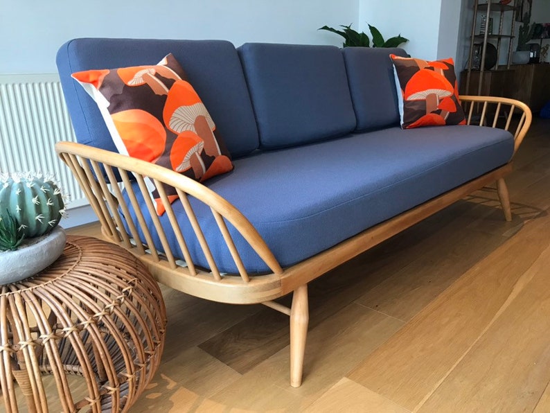 Sorry Now Sold Ercol Blonde Daybed Studio Couch In Lovely Original Vintage Condition New Cushions And Pirelli Webbing