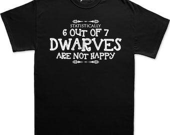 Maglietta divertente di Natale con i sette nani, maglietta divertente di Natale, maglietta divertente per le feste, maglietta divertente di Natale, maglietta da uomo con 6 nani su 7 non felici
