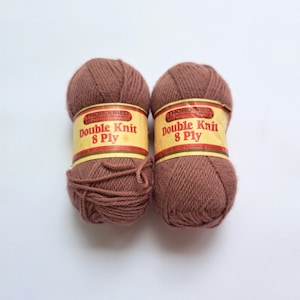 Knitting Yarn - Pure Wool - 2 x 50g Balls - 8 Ply DK - Thorobred Scheepjeswol - Dusty Rose Colour - Crochet, Embroidery, Tapesty, Crewel
