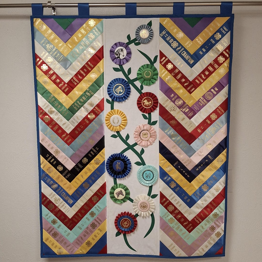 Horse Ribbon Quilt example Only Etsy