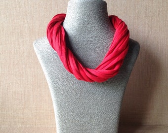 Bright red T-shirt fabric casual necklace