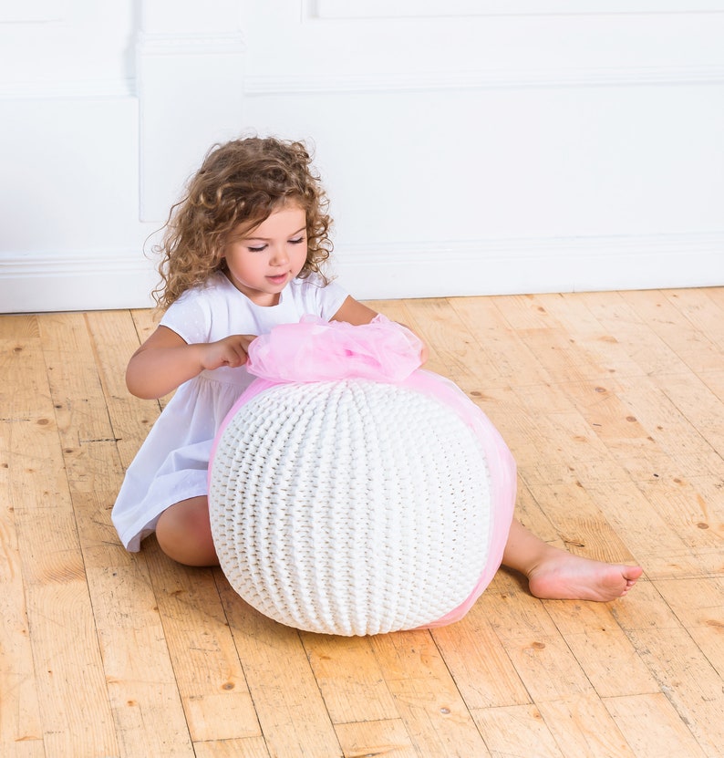 Pouf Floor cushion Ottoman Footstool Floor pillow Pouf ottoman Nursery decor Kids room decor Bedroom decor Pouf Knit Pouf for baby