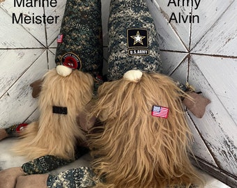 Military male and female gnomes!