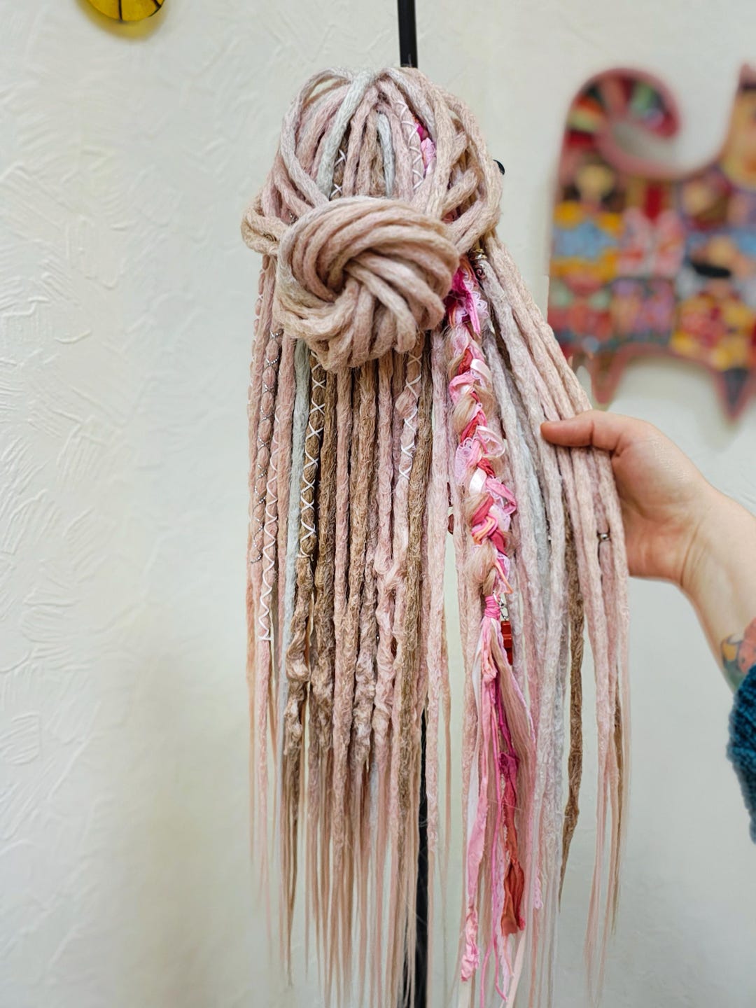 Strawberry Blonde Dreads: Stylish, Vibrant Hair for Every Look