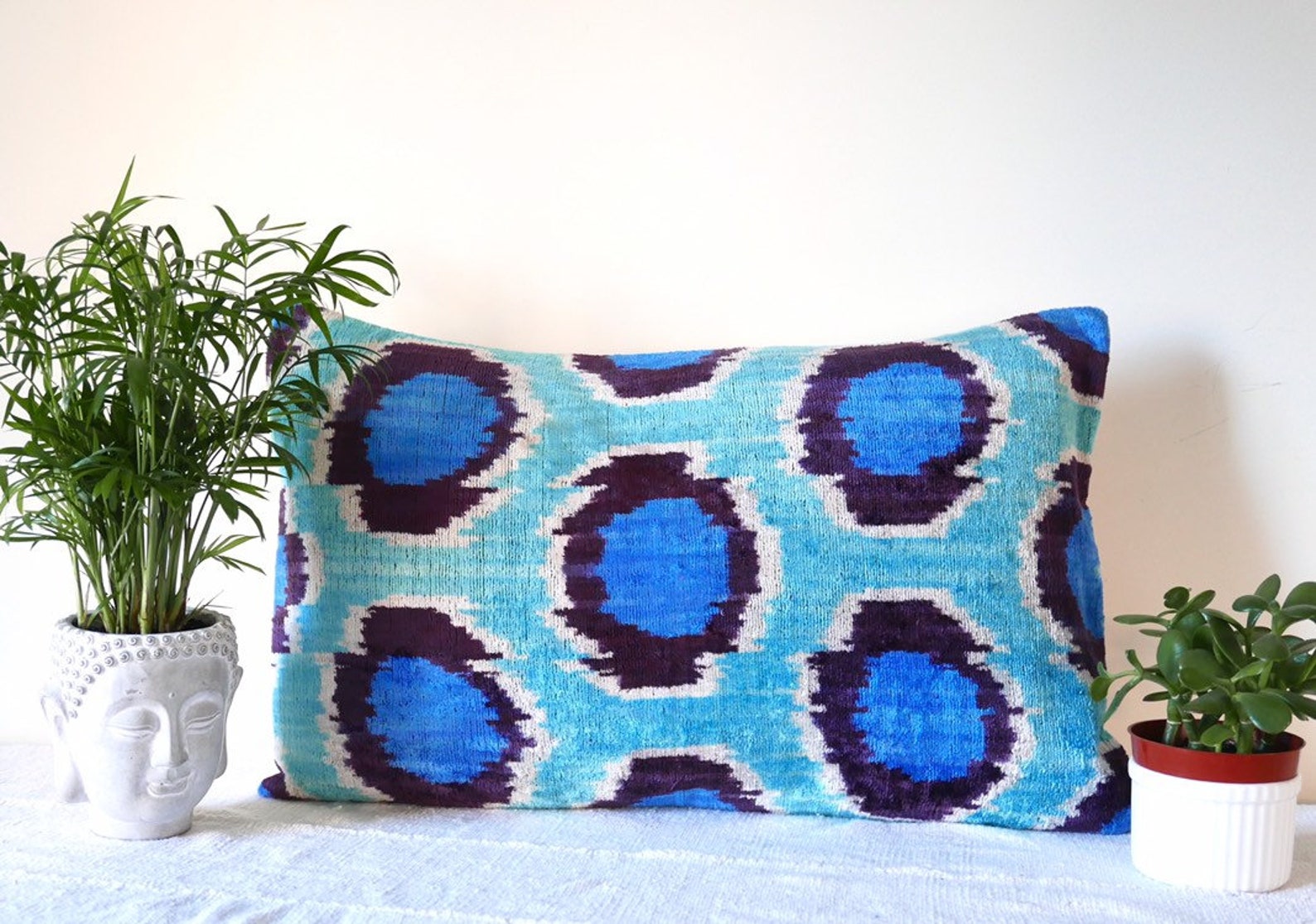 Cover Silk Velvet Ikat / Organic Linen 40x40cm VL042 main image 1
