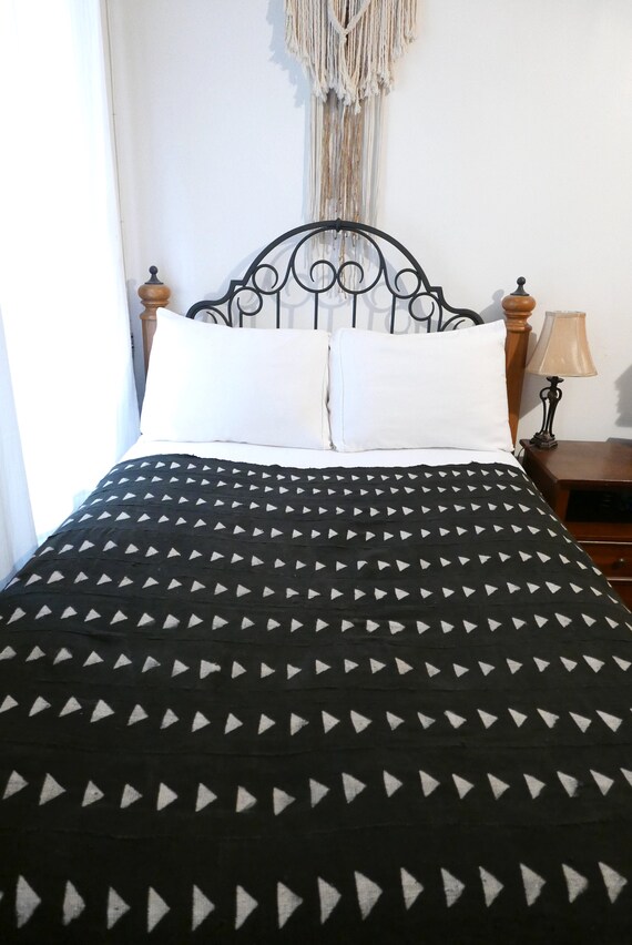 SALE** EXTRA LARGE Authentic Black Mudcloth Throw Blanket Fabric Shawl Textile Bohemian Wall Decor Tapestry Home Decor