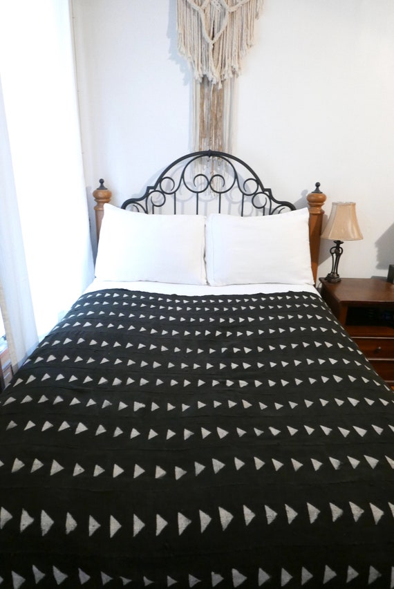 SALE** EXTRA LARGE Authentic Black Mudcloth Throw Blanket Fabric Shawl Textile Bohemian Wall Decor Tapestry Home Decor