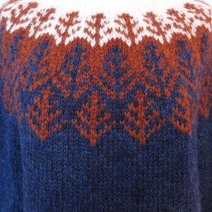 Handmade Icelandic wool sweater or Lopapeysa as we call it, knitted in Iceland. image 2