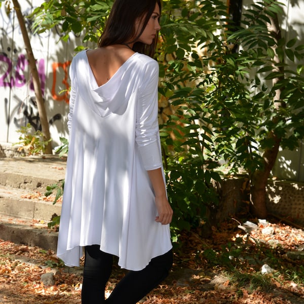 Plus Size Tunic, White Tunic, Plus Size Top, Casual Top, Loose Tunic, Long Sleeved Top, Oversized Tunic, Party Tunic Top, Danellys D16.08.14