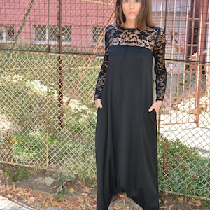 Women's Black Floral Lace Jumpsuit/v-neckline Long Sleeve /high