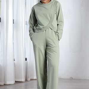 Trendy Tracksuit Two Piece Set, Crop Sweatshirt Top and Wide Leg Pants, Two Piece Tracksuit Women, Activewear For Women