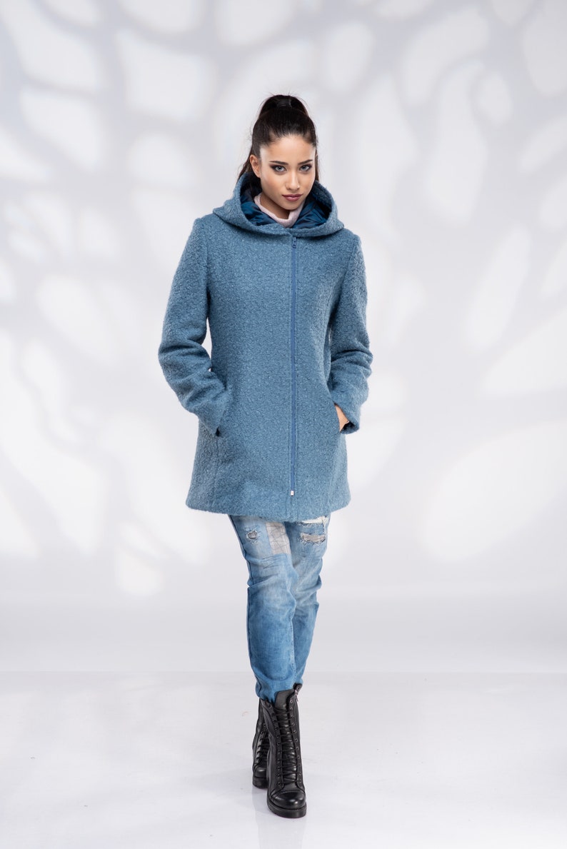 Wool Coat Women, Short Hooded Coat with Zipper image 4