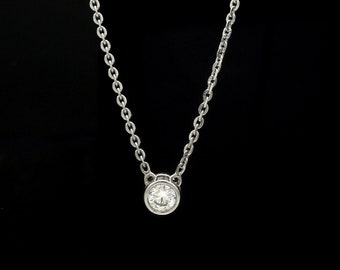 Single Diamond Pendant Platinum Chain JL PT CH 1317