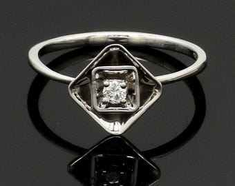 Platinum Single Diamond Ring for Women JL PT 1358