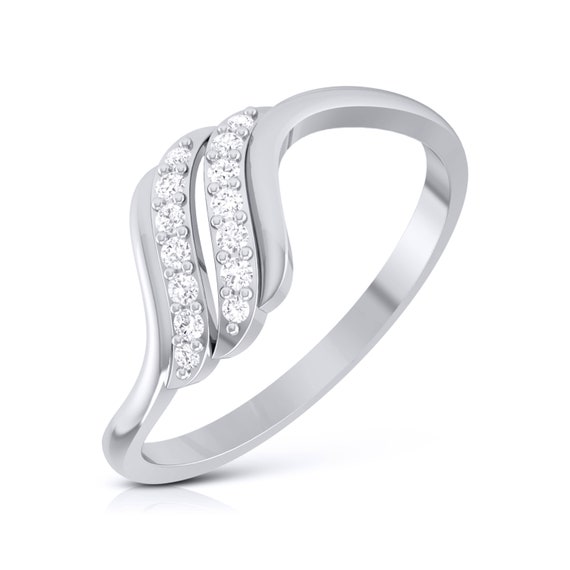 Fine Quality Ladies Crossover Wedding Band In Platinum