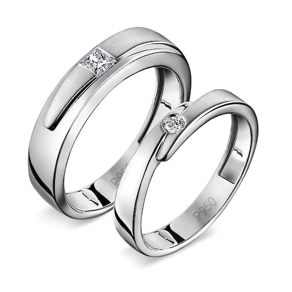 Conjoining Platinum Rings for Couples With Single Diamonds Rings