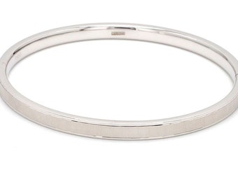 Japanese Openable Platinum Bangle with Centre Matte Finish JL PTB 636