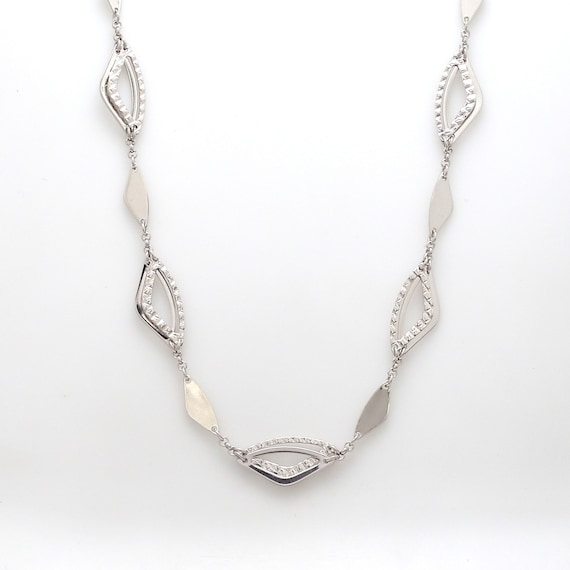 SY Women's Necklace in Platinum, Majestic Brilliance – SYNDIORA