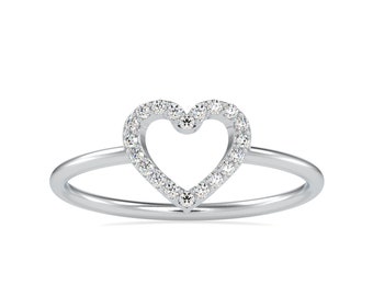 Platinum Diamond Heart Ring for Women 0696