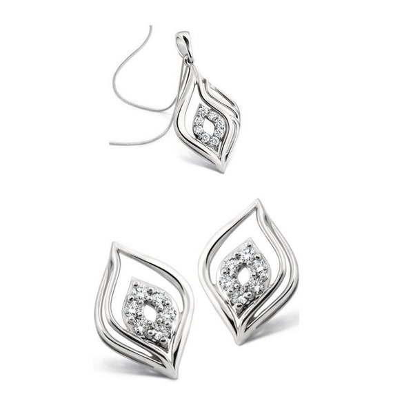 Platinum pendant set sale