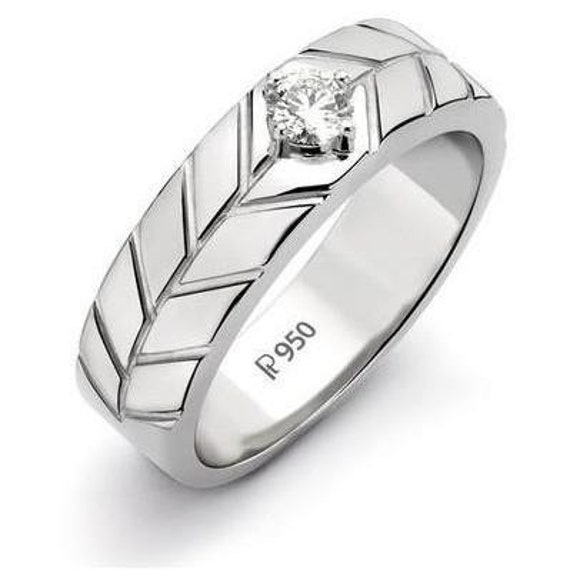 Round Diamond Bezel Set Solitaire Diamond Men's Ring in Platinum (1/2 cttw.)
