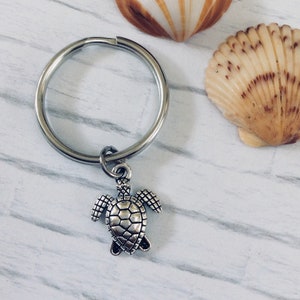 SEA TURTLE KEYCHAIN, Beach Charm Key Ring, Turtle Keychain, Nautical Key Chain, Tortoise Keychain, Beach Lover Gift, Turtle Lover