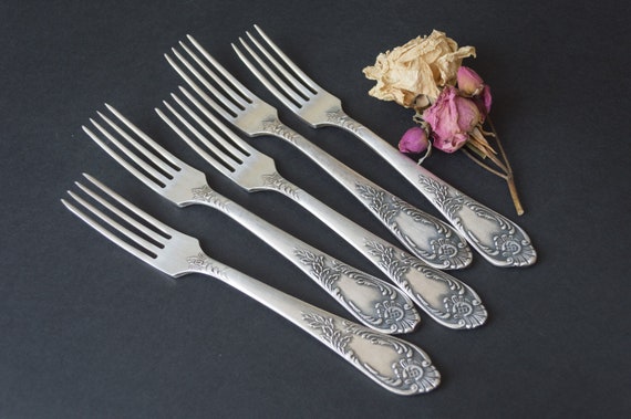 Vintage dinner fork set of 5 Silver plate Rustic serving Shabby chic Table decor Flatware set Food photo prop Table decor Stamping blanks