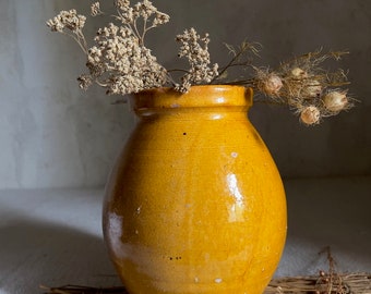 Antike französische Terrakotta-Vase mit gelber Ocker-Senfglasur und Confit-Topf aus Frankreich