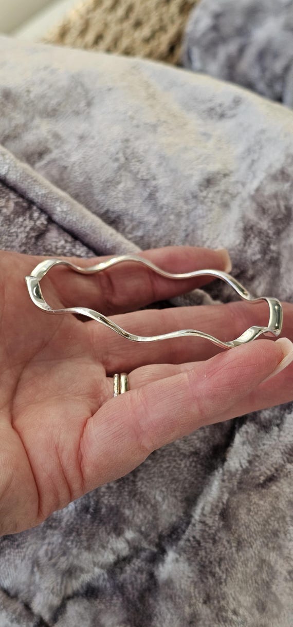 Vintage Sterling Silver Solid 925 bangle bracelet… - image 4
