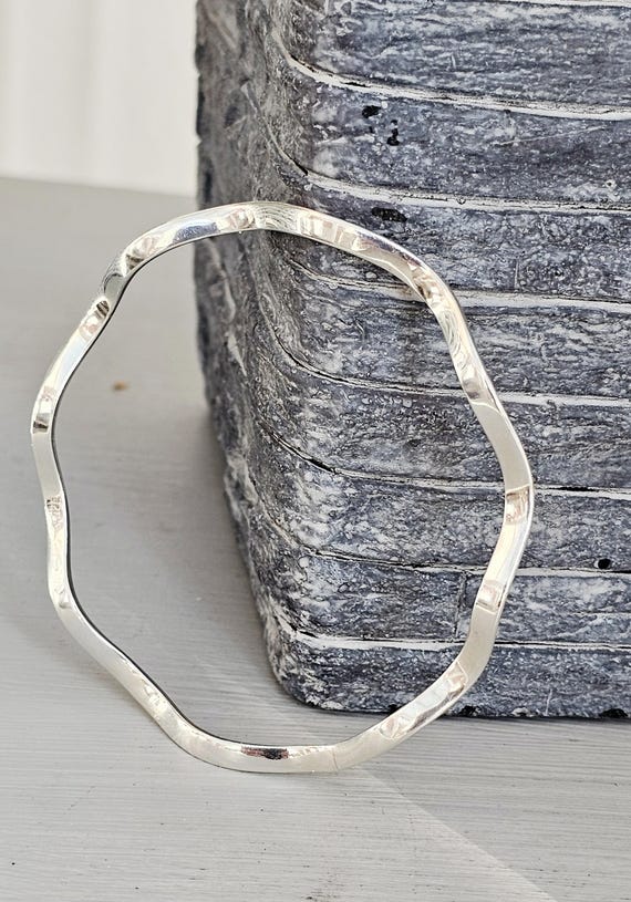 Vintage Sterling Silver Solid 925 bangle bracelet… - image 2