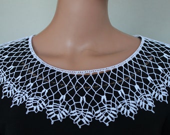 Handmade crochet collar, white lace collar, cotton necklace, neck accessory, collar crochet