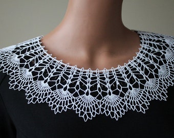 Handmade crochet collar, white lace collar, cotton necklace, neck accessory, collar crochet, white crochet collar