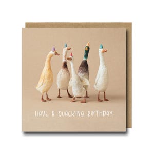 Tarjeta de felicitación de pato, tarjeta de cumpleaños graznando, tarjeta de arte animal, tarjeta de felicitación para amantes de los patos, ilustración de patos corredores, artesanía de algodón hilado