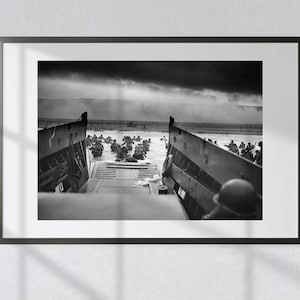 Impresión del desembarco de Normandía del Día D/Operación Overlord de la Segunda Guerra Mundial/Póster vintage en blanco y negro/Arte de pared para regalar en casa