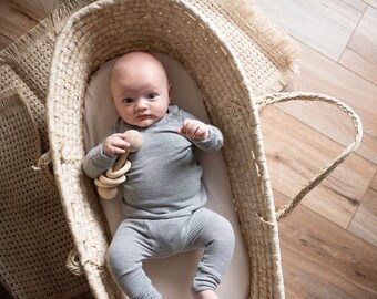 layette set gender neutral