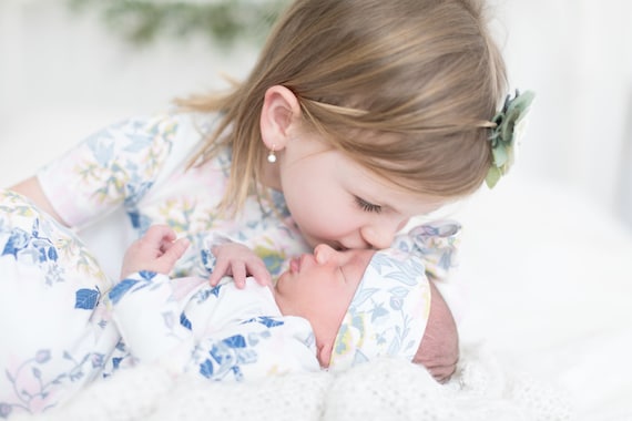 baby sister and big sister matching outfits