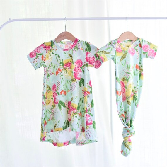 matching sister outfits newborn and toddler