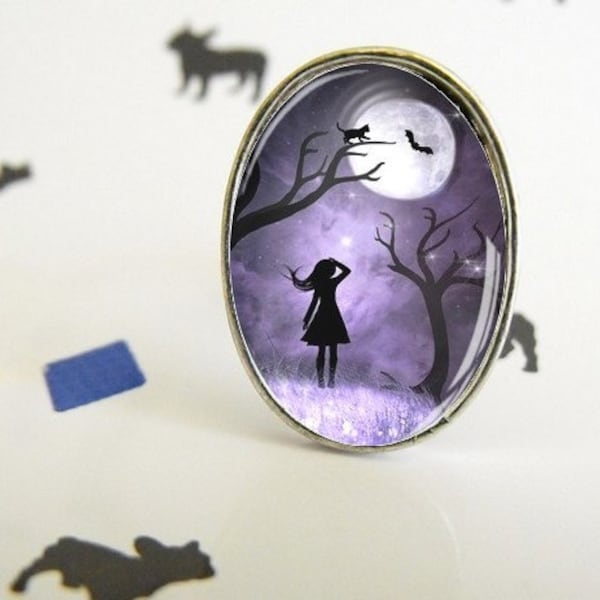 Bague La nuit de la chauve-souris - Bague cabochon ajustable - Romantique - Violet - Halloween - Pleine Lune - Silhouette