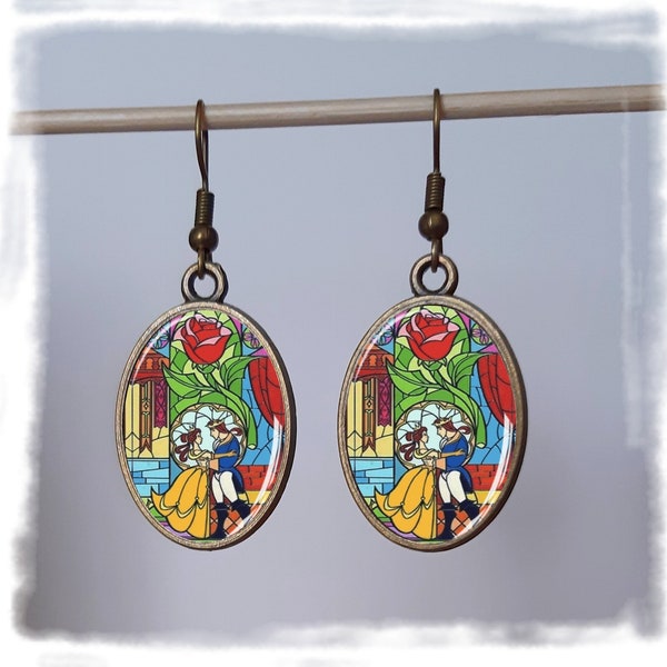 Belle et la Bête - Boucles d'oreille bronze ovales  - Cabochon en verre - Vitrail - Disney - Coloré -  Cadeau Geek Livresque romantique