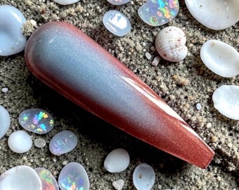Mermaid’s Ember. blue to copper thermal nail dip. Summer blue and orange thermal nail dip. Flake thermal nail dip. Nail dip.